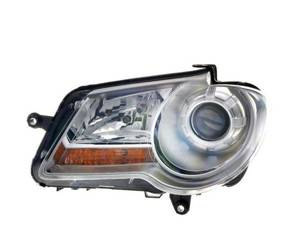 Lampa przednia strona lewa