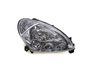 Lampa przednia strona prawa