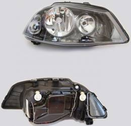 Lampa przednia strona prawa