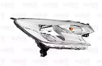 Lampa przednia strona prawa