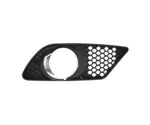 Grill zderzaka strona prawa