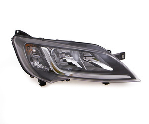 Lampa przednia strona prawa