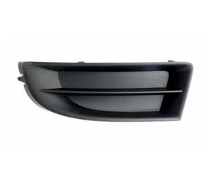 Grill zderzaka strona prawa