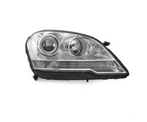 Lampa przednia strona prawa