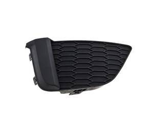 Grill zderzaka strona prawa