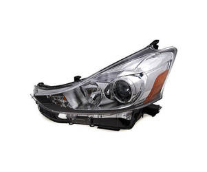 Lampa przednia strona lewa