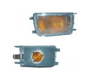 Kierunkowskaz w zderzak strona prawa