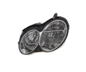 Lampa przednia strona lewa