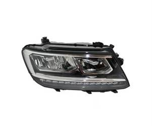 Lampa przednia strona prawa