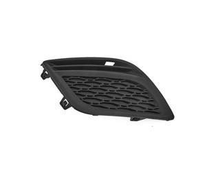 Grill zderzaka strona prawa