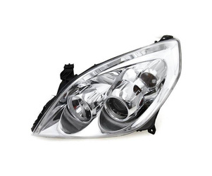 Lampa przednia strona lewa